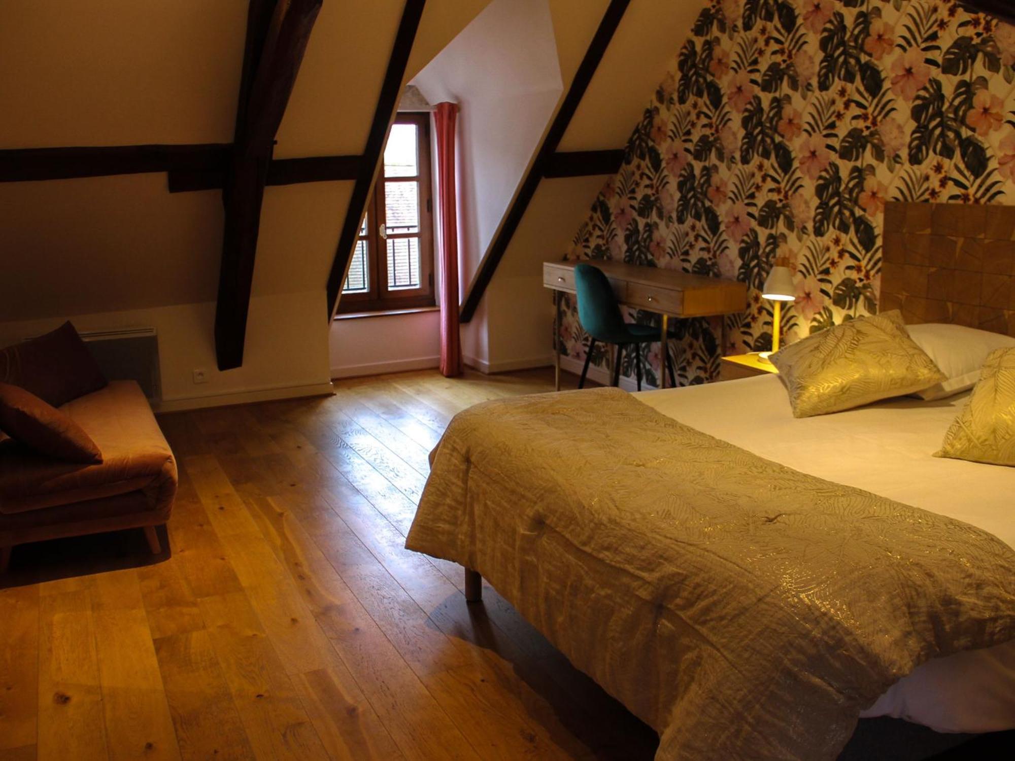 Gite Haut De Gamme Pres De L'Abbaye De Noirlac - Sejour Tout Confort Avec Jardin Et Terrasses - Fr-1-586-13 Bruere-Allichamps Exteriör bild